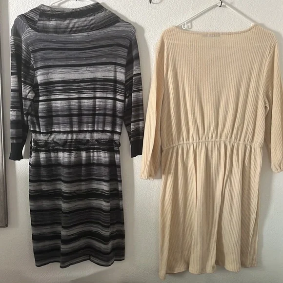Two long sleeve sweater dresses - Picture 2 of 4